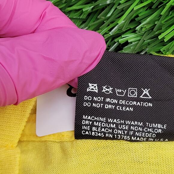 Vintage 80s Amaretto Disaronno Liqueur Shirt Medium 20x28 Yellow - Picture 5 of 12